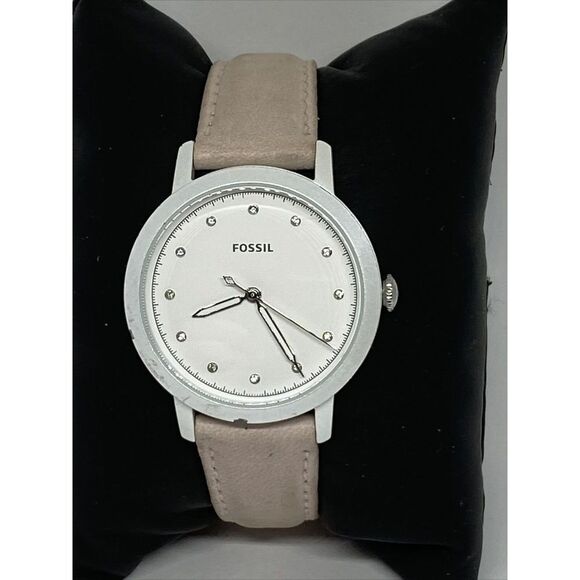 Fossil Neely ES4399 Women's Pink Leather Analog White Dial Quartz Watch XR582 - Picture 3 of 12